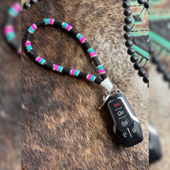 Beaded Keychain Wristlet - Picture 3 of 8
